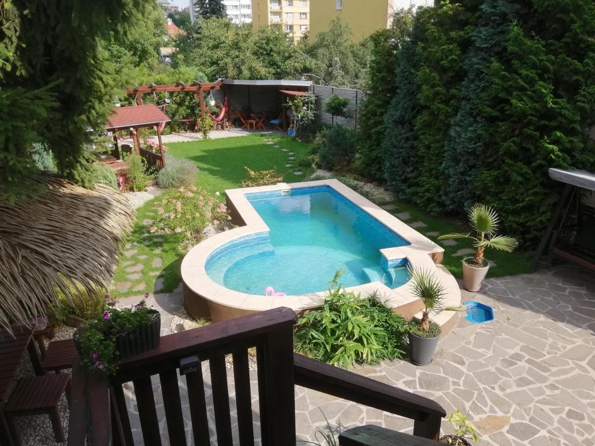 Apartmany Aranka Жатец Экстерьер фото